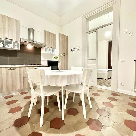 Palazzo La Zagara Apartment ปาแลร์โม ภายนอก รูปภาพ